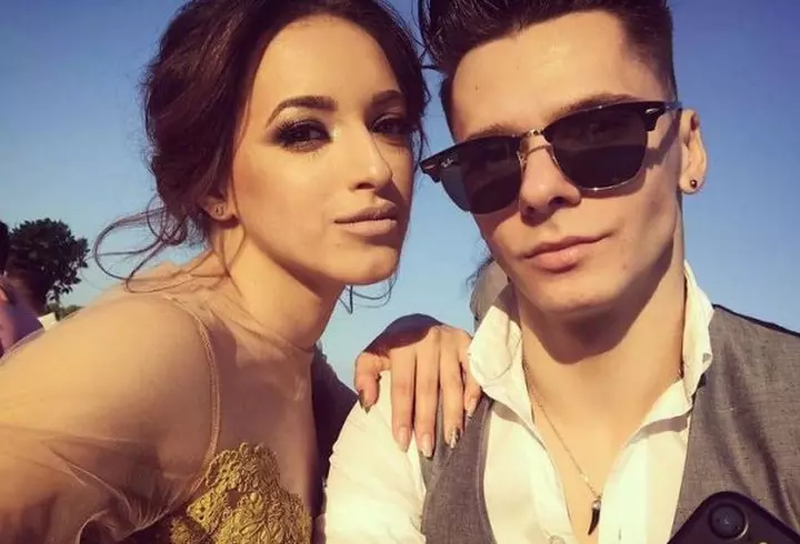 Nicoleta Voica e prima vedetă din România, care și-a pus silicoane, în urmă cu 30 de ani. / Mesajul cântăreței de muzică populară pentru tinerele care vor sâni mai mari