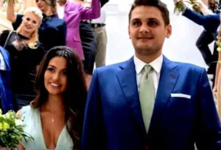 Cum arată invitația la nunta Adelinei Pestrițu. Nu e una clasică: ”După 2 ani împreună”