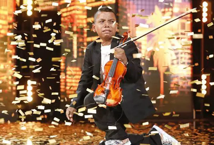 Tulburătoarea poveste de dragoste dintre Edith Gonzalez și Lorenzo Lazo. Prima lui soție a murit tot de cancer!