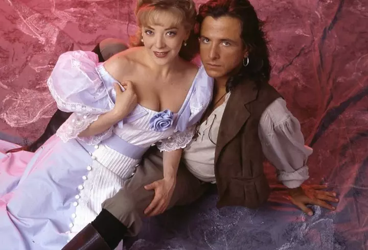 Cum arată Katy Perry, la cinci zile după ce a născut. S-a fotografiat în lenjerie intimă și nu a modificat deloc imaginea în Photoshop