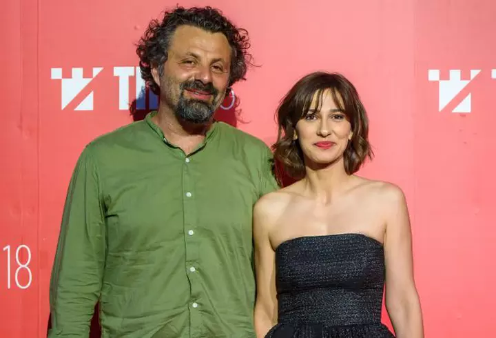 Cum a început povestea de dragoste dintre Gică Hagi și soția sa, cu care e căsătorit de 24 de ani: ”Eram studentă în anul II și venea să mă ia de la facultate”