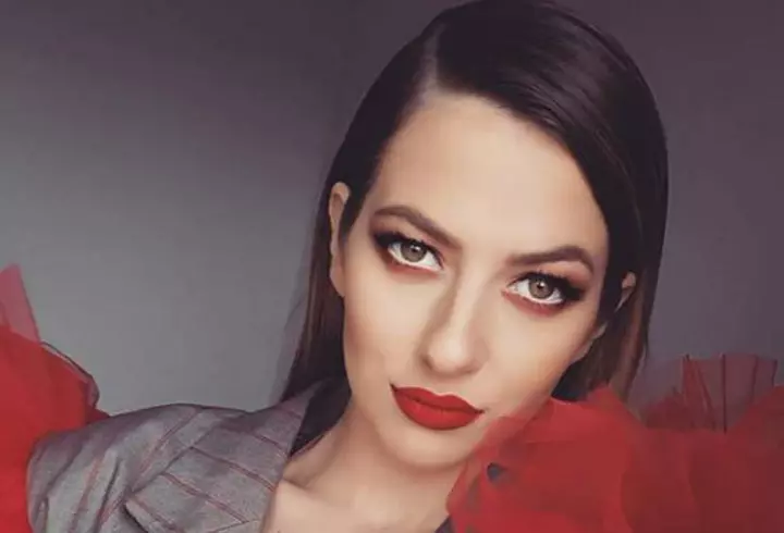 9 ani de la moartea Mădălinei Manole. “Fata cu părul de foc”, declaraţii emoţionante în ultimele clipe de viaţă: “Am un Dumnezeu deasupra care, până acum, a vegheat! ” / EXCLUSIV