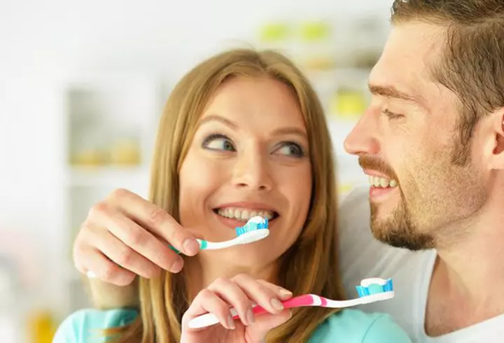 Mama Antoniei a împlinit 51 de ani. Cum arată cea mai sexy bunică din showbiz