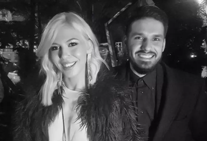 Incredibil cu ce forme a rămas după naștere! Cum arată Andreea Ibacka în costum de baie, la 8 luni după ce a născut. E bombă sexy!