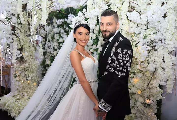 Drama concurentei Ella de la Puterea Dragostei. Mama ei a orbit la 14 ani: ”Vreau să lupt ca să o ajut”