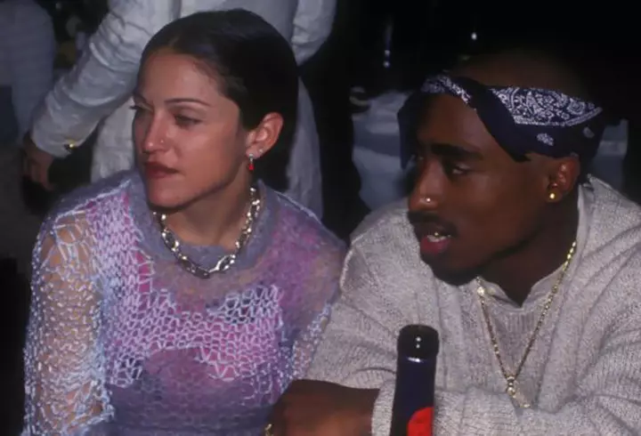 Mama Antoniei a împlinit 51 de ani. Cum arată cea mai sexy bunică din showbiz