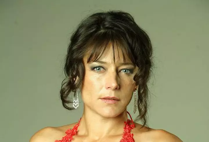 Drama concurentei Ella de la Puterea Dragostei. Mama ei a orbit la 14 ani: ”Vreau să lupt ca să o ajut”