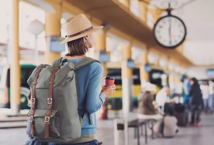 Îl ții ascuns de ochii tuturor? De ce o relație secretă este atât de incitantă