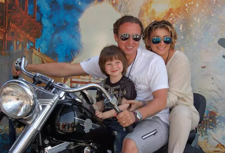 Drama concurentei Ella de la Puterea Dragostei. Mama ei a orbit la 14 ani: ”Vreau să lupt ca să o ajut”