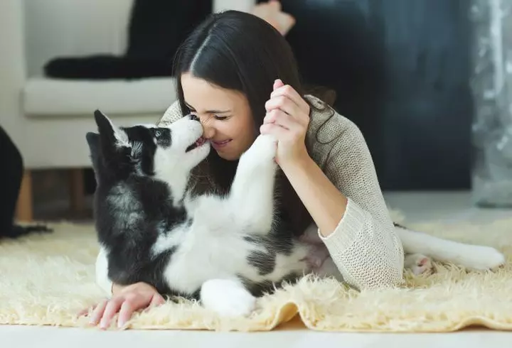 Atracția pentru natură dusă la extrem! 2 fetișuri sexuale cu insecte și copaci