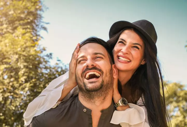 Atracția pentru natură dusă la extrem! 2 fetișuri sexuale cu insecte și copaci