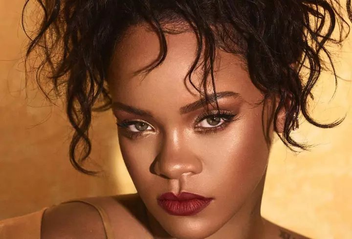 Bianca Roman, fostă ispită la "Insula Iubirii", s-a înscris în partidul lui Victor Ponta. Vrea o carieră în politică