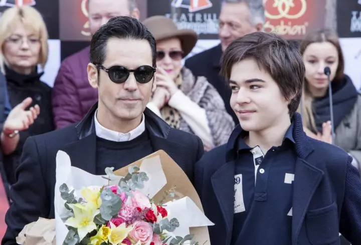 Andreea Marin, așa cum nu ai mai văzut-o niciodată! Cum arată Zâna Surprizelor fără pic de machiaj la 44 de ani