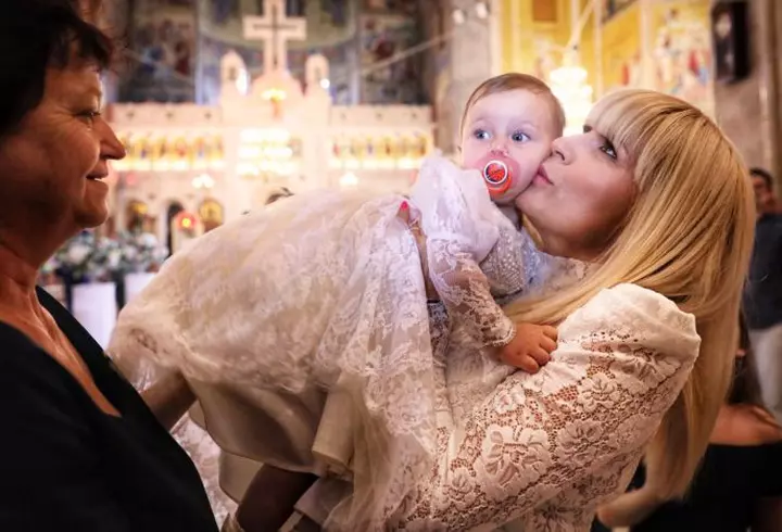 Te îngrijorează circulația sanguină la nivelul picioarelor? Când știi că este momentul să mergi la medic și care sunt pașii de urmat