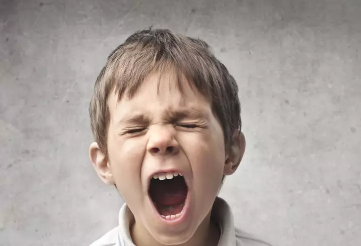 Cercetătorii fac lumină! Ce se întâmplă în creier atunci când ne sărutăm