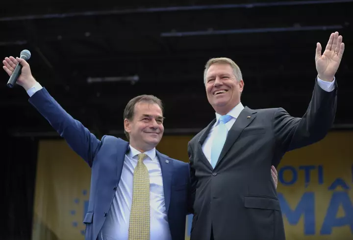 Anca Serea și Adi Sînă și-au cumpărat vilă cu două etaje. Imagini din casa lor