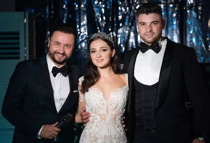 Anca Serea și Adi Sînă și-au cumpărat vilă cu două etaje. Imagini din casa lor