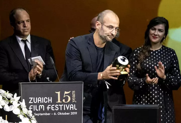 Oana Andoni este din nou mămică, după o sarcină ţinută secret. Primele declaraţii ale vedetei Pro TV