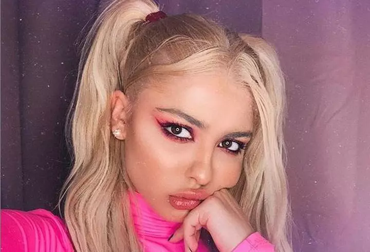 Oana Andoni este din nou mămică, după o sarcină ţinută secret. Primele declaraţii ale vedetei Pro TV