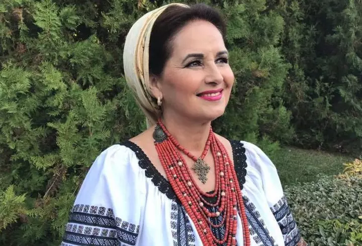 Alexia Eram s-a apucat de cântat. Cum sună prima melodie a fiicei Andreei Esca