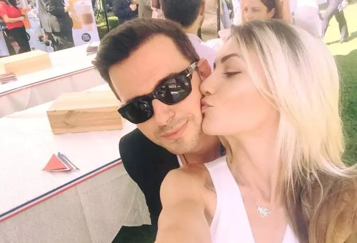 Parinții lui Răzvan Ciobanu, moment emoționant la gala dedicată fiului lor. Invitații i-au aplaudat minute în șir