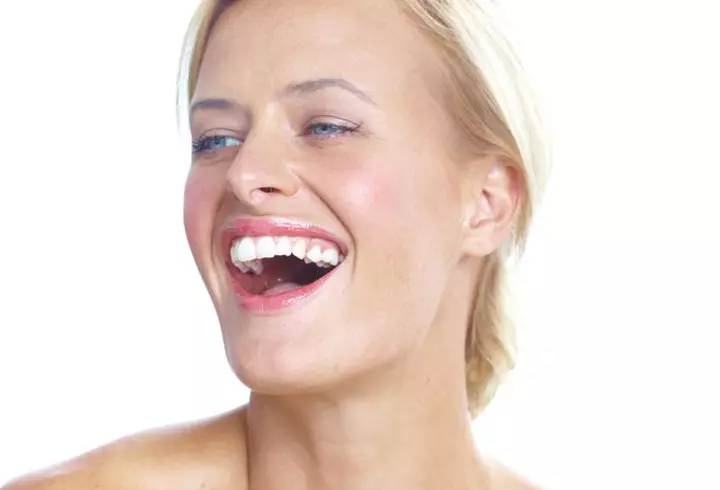 Mit sau adevăr: se poate alăpta cu implanturi mamare? Andreea Mantea a încercat și a reușit fără probleme