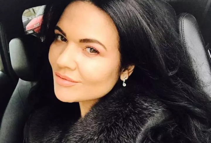 Oana Andoni este din nou mămică, după o sarcină ţinută secret. Primele declaraţii ale vedetei Pro TV