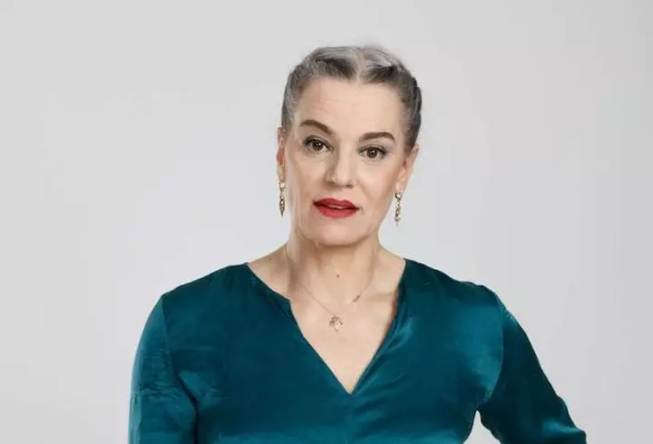 Oana Andoni este din nou mămică, după o sarcină ţinută secret. Primele declaraţii ale vedetei Pro TV