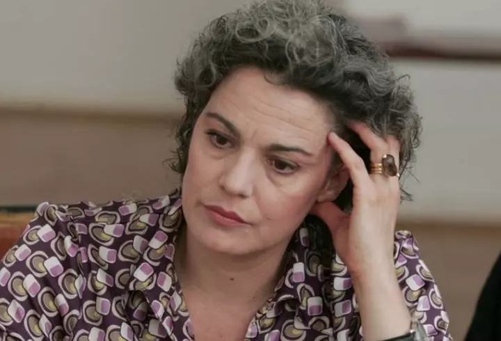 Cine e Vlăduța Lupău? Ea este noua senzație a muzicii populare