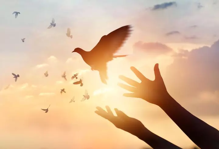 Pleci în vacanță? Cercetătorii îți recomandă să nu pierzi timpul cu poze! Și au 100% dreptate