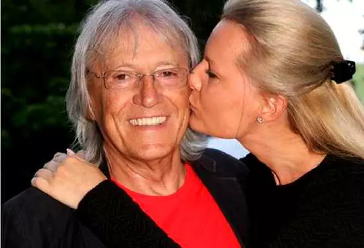 Mit sau adevăr: se poate alăpta cu implanturi mamare? Andreea Mantea a încercat și a reușit fără probleme