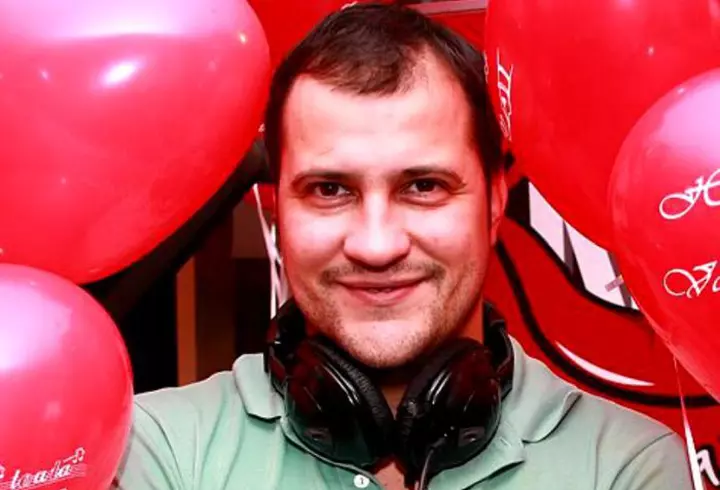 Oana Andoni este din nou mămică, după o sarcină ţinută secret. Primele declaraţii ale vedetei Pro TV