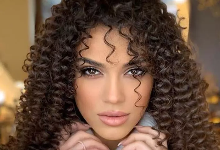 Lavinia Pîrva, în colanți la șase luni după ce a născut. A slăbit spectaculos! / Prima fotografie alături de Ștefan Bănică, de când au devenit părinți