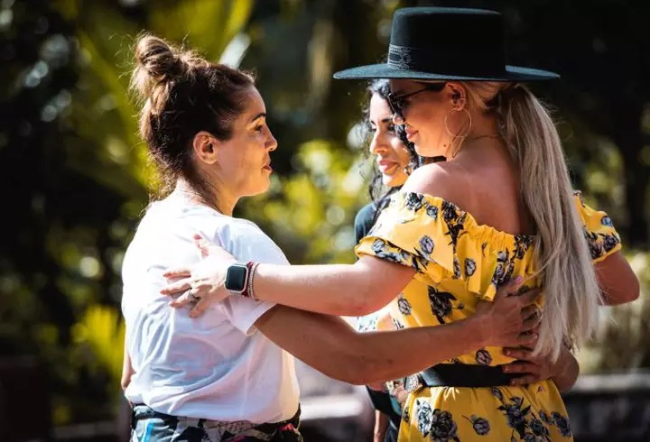 Lavinia Pîrva, în colanți la șase luni după ce a născut. A slăbit spectaculos! / Prima fotografie alături de Ștefan Bănică, de când au devenit părinți