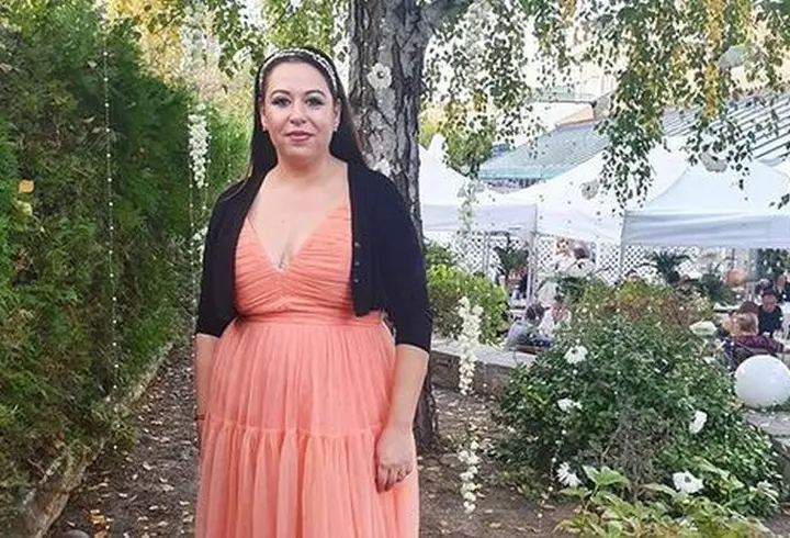 Mit sau adevăr: se poate alăpta cu implanturi mamare? Andreea Mantea a încercat și a reușit fără probleme