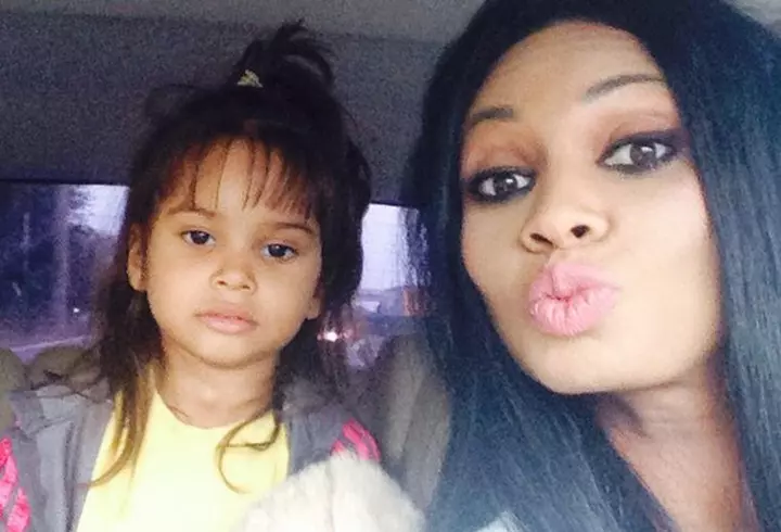 Cine e Vlăduța Lupău? Ea este noua senzație a muzicii populare