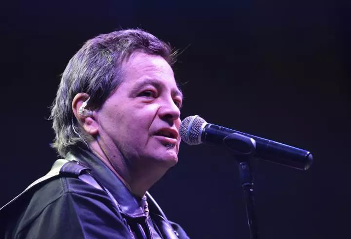 Mit sau adevăr: se poate alăpta cu implanturi mamare? Andreea Mantea a încercat și a reușit fără probleme