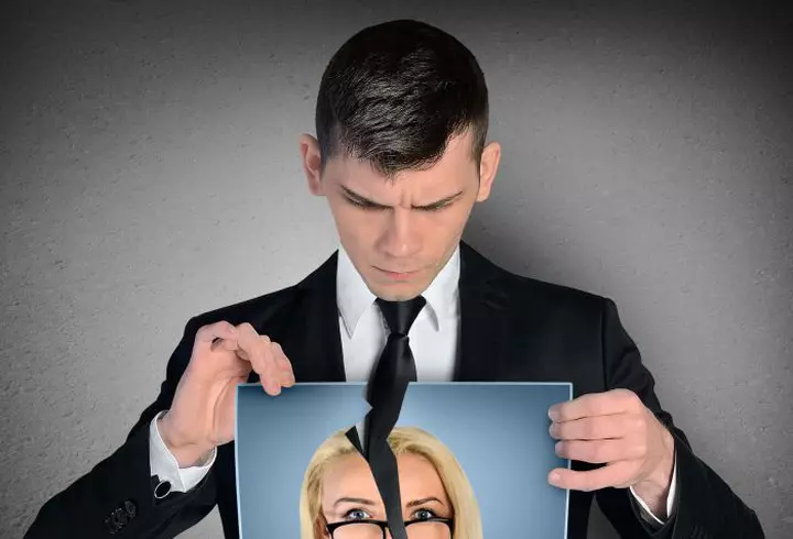 Pleci în vacanță? Cercetătorii îți recomandă să nu pierzi timpul cu poze! Și au 100% dreptate