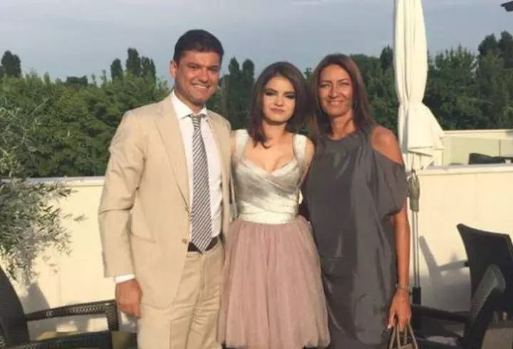 Meghan Markle și Kate Middleton, un exemplu de stil. Ducesele asortează perfect cercei ieftini la rochii de mii de euro!