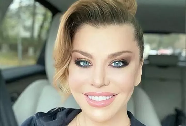 Olivia Steer îl atacă pe Klaus Iohannis, pentru măsurile care vor fi luate după 15 iunie: „Ceaușescu doi”