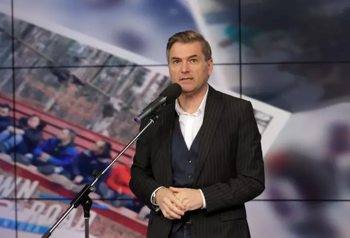 S-a aflat motivul pentru care Jador și Mario Fresh au fost bătuți în Mamaia: "Jador era plin de ciulini, că și el s-a ascuns în boscheți"