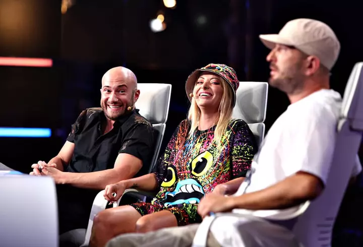 Motivul despărțirii dintre Oana Roman și Marius Elisei, infidelitatea? Apropiații susțin că era interesat și de alte femei!