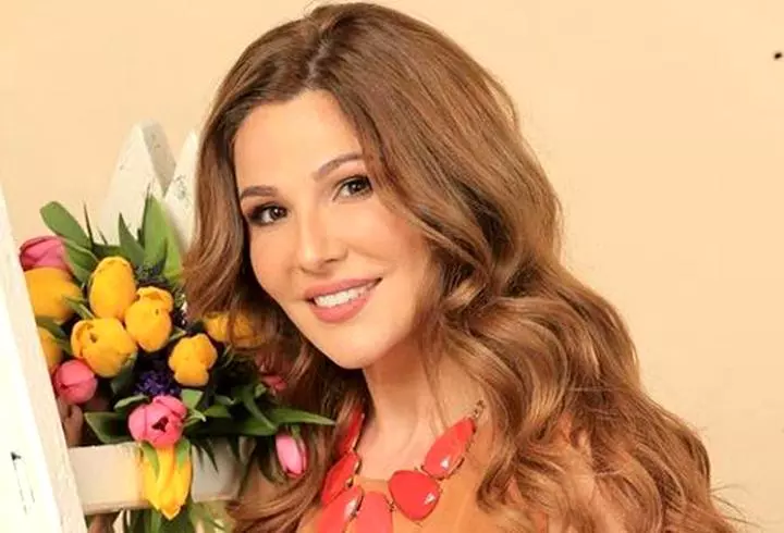 Dieta Antoniei. Cum se menține în formă la 30 de ani, după 3 nașteri? Iată meniul ei zilnic!