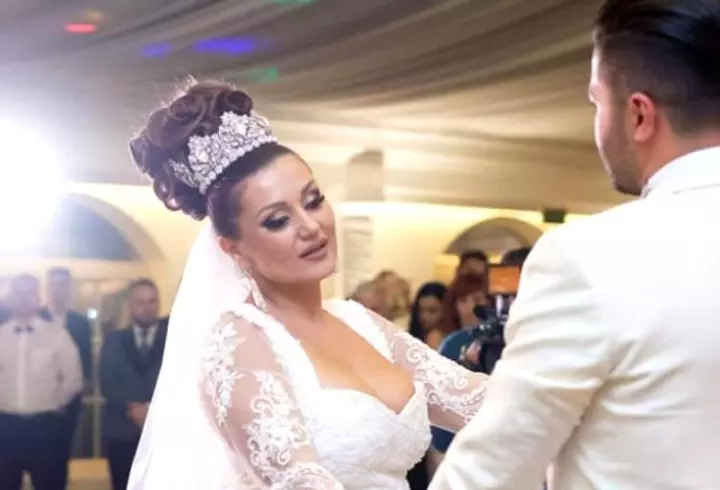 Dieta Loredanei Groza. Cum reușește să arate impecabil la 49 de ani: are un truc înainte de micul dejun!