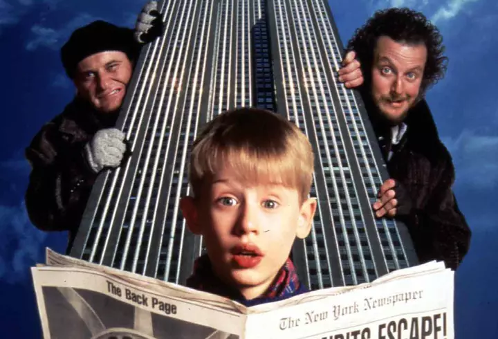 Meghan Markle și Kate Middleton, un exemplu de stil. Ducesele asortează perfect cercei ieftini la rochii de mii de euro!