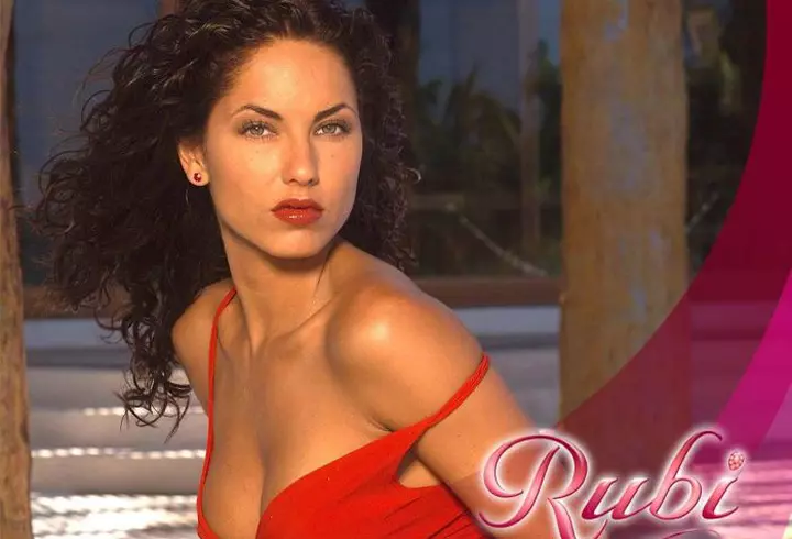 Cum o are Cătălin Măruţă trecută în agenda telefonului pe Andra. Te vei amuza teribil!