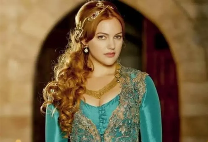 Dieta Loredanei Groza. Cum reușește să arate impecabil la 49 de ani: are un truc înainte de micul dejun!