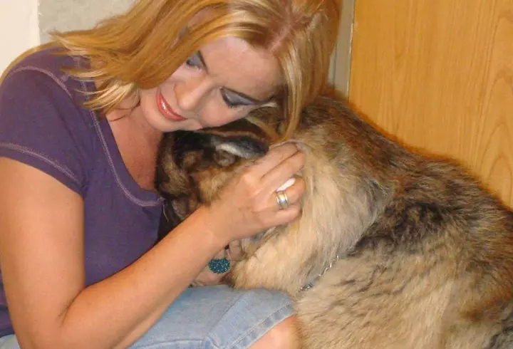 Gestul emoționant făcut de Elena Gheorghe în amintirea bunicii ei. Concertul său a fost difuzat în premieră pe TVR 1