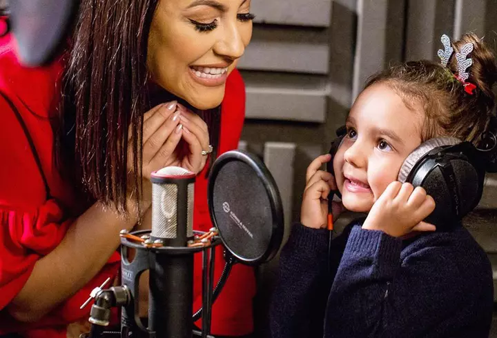 Laurette a luat o decizie radicală după umilințele la care a fost supusă fiica sa. Cum i s-a schimbat viața micuței