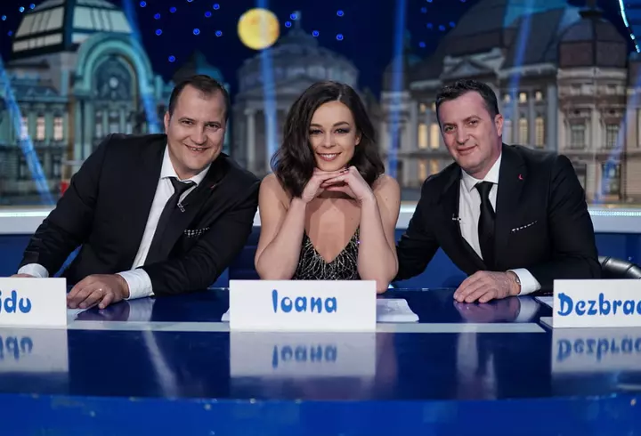 Imagini din cabina concurentelor de la „Bravo, ai stil! Celebrities”. Cum au fost surprinse fetele înainte de show